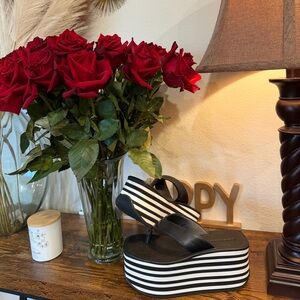 Steve Madden Platform Flipflops